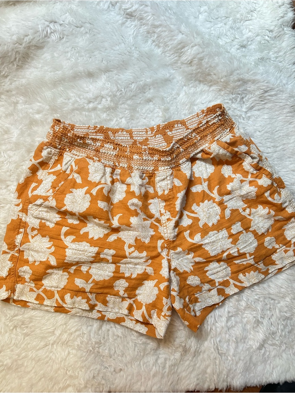 Briggs New York Orange Floral Smocked Waist Shorts